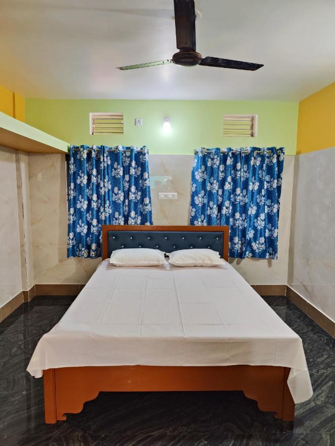 Jagannatha Guest House Puri Esterno foto